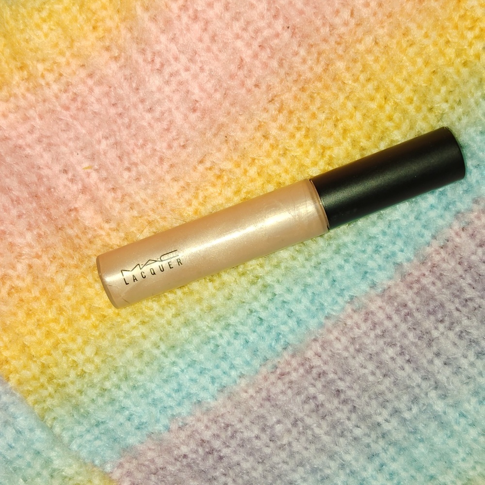 MAC Cosmetics Lip Lacquer *RARE* - Picture 2 of 3